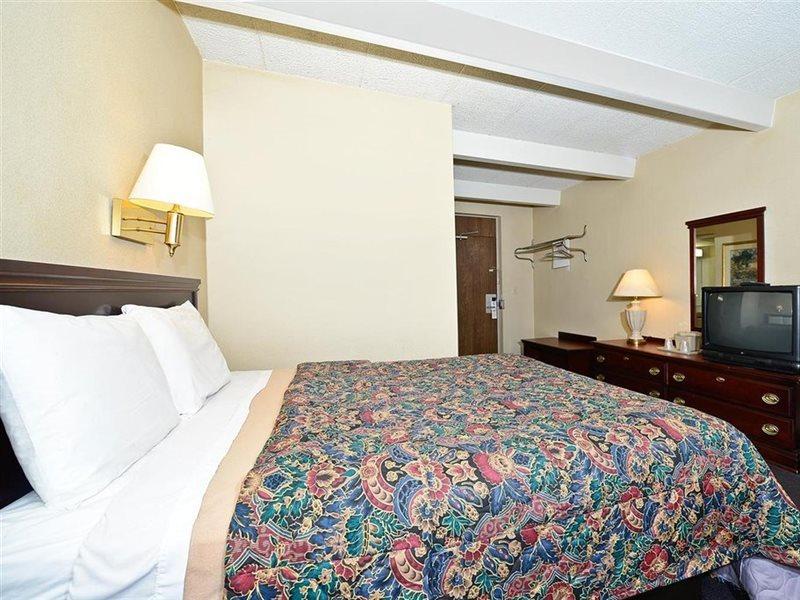 איסטון America'S Best Value Inn Phillipsburg מראה חיצוני תמונה