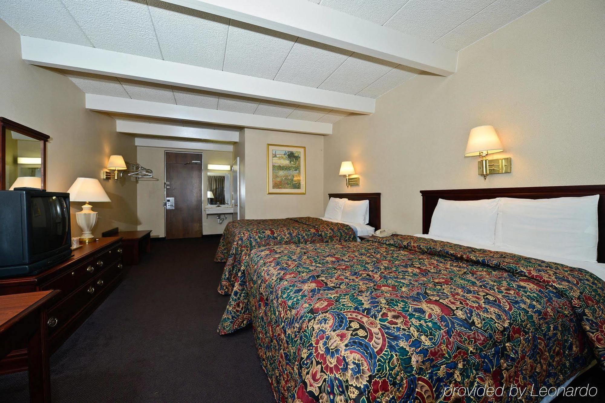 איסטון America'S Best Value Inn Phillipsburg חדר תמונה
